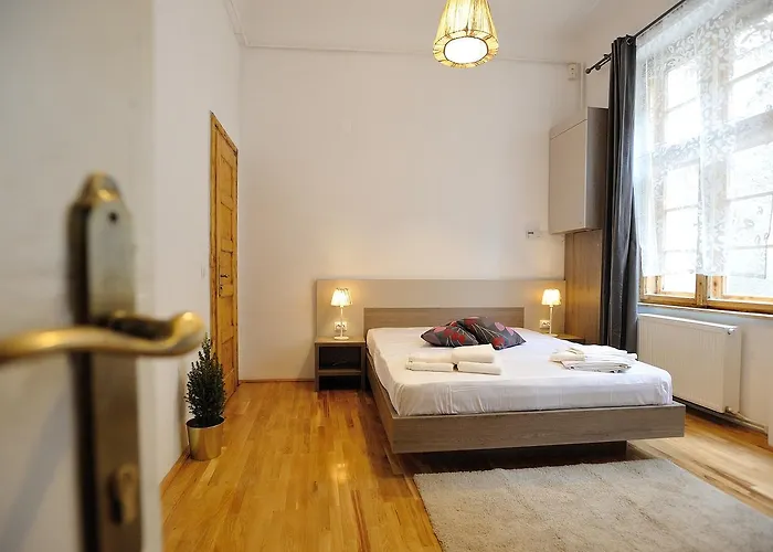 Dinicu - Location Apartment Brasov